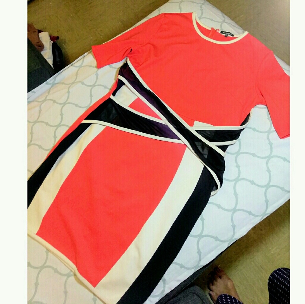 Cross front colorblock Dress